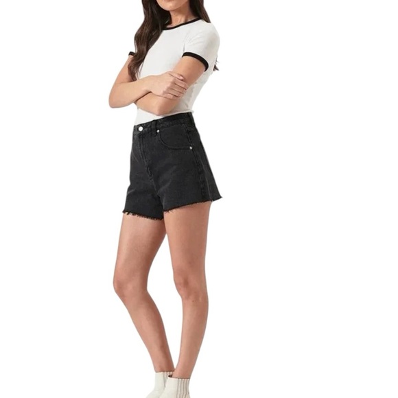 ROLLA'S Women's Black High Rise Cut Off Jean Shorts Size 25 - Picture 2 of 9